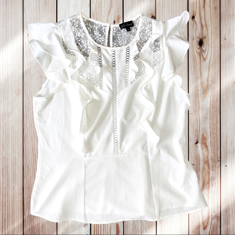 Hella Dreams White Ruffled & Lace Blouse